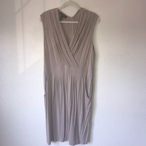 Sleeveless taupe dress